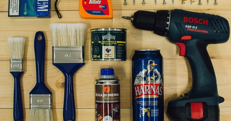 Réparer un mur avant peinture : les étapes essentielles pour un rendu parfait