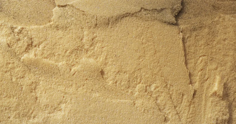 Méthode n°4 : la mousse polyuréthane projetée (pour les écarts de 4 à 12 cm)
