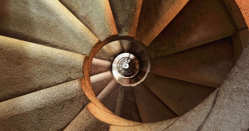 Stannah monte-escalier : prix, tarifs et devis pour bien choisir